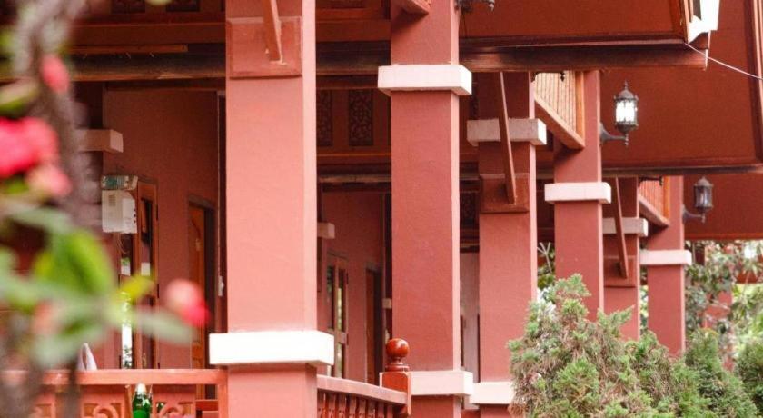 Chiangsan Goldenland Resort Chiang Saen Exterior foto